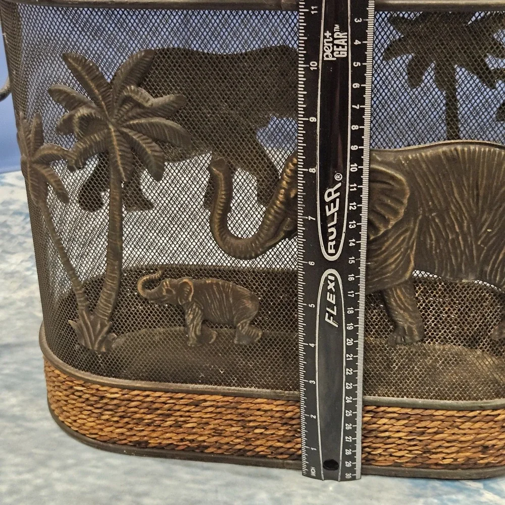 Rustic African Safari Elephant Wire Mesh Basket Organizer‎ Decor